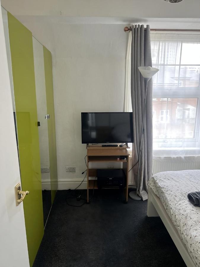לונדון Beautiful Marylebone 1 Bedroom Flat For A Cosy Stay מראה חיצוני תמונה